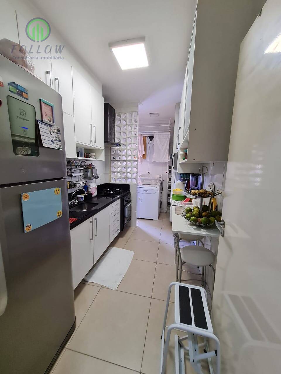 Apartamento à venda com 3 quartos, 72m² - Foto 3