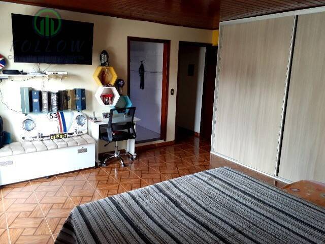 Casa à venda com 3 quartos, 170m² - Foto 18