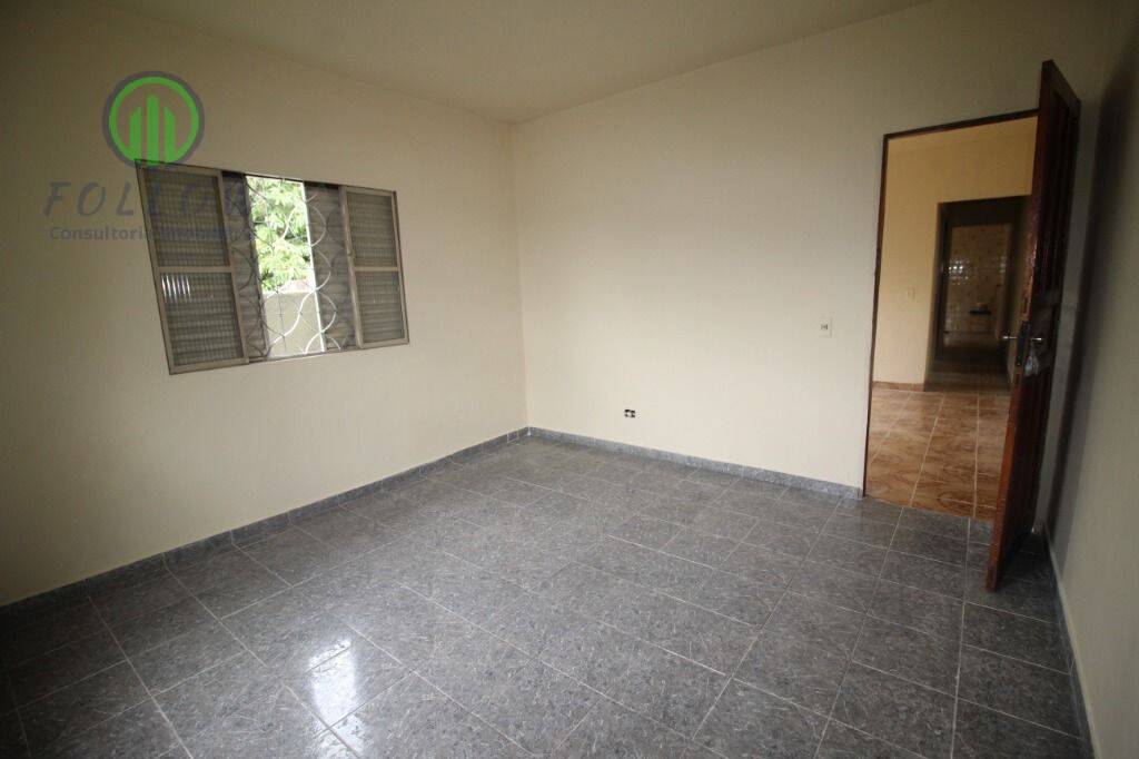 Casa à venda com 3 quartos, 107m² - Foto 14