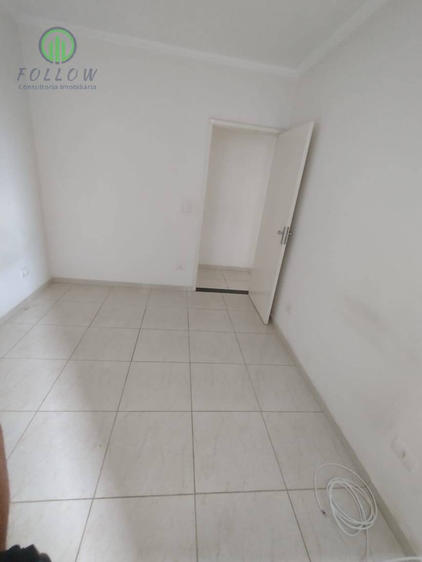 Apartamento à venda com 2 quartos, 62m² - Foto 9