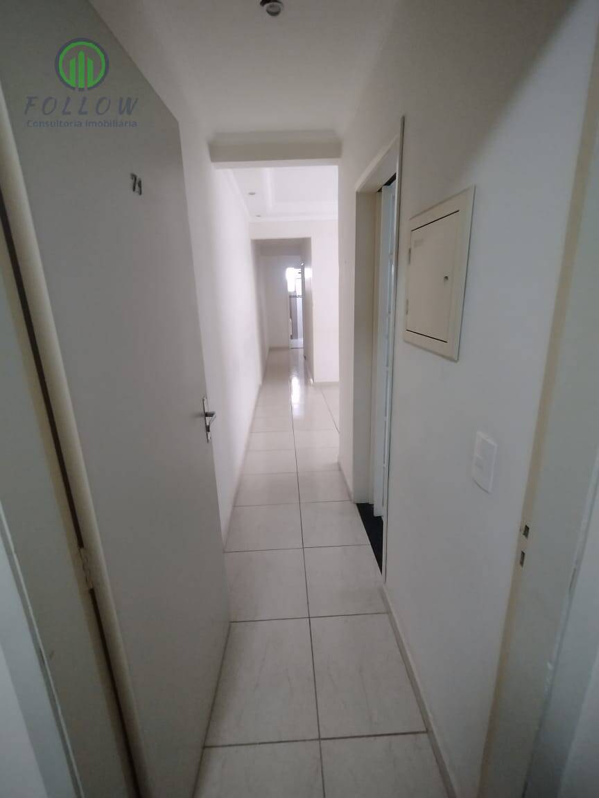 Apartamento à venda com 2 quartos, 62m² - Foto 4