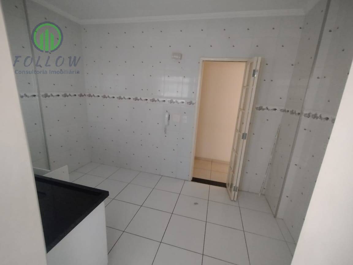 Apartamento à venda com 2 quartos, 62m² - Foto 12