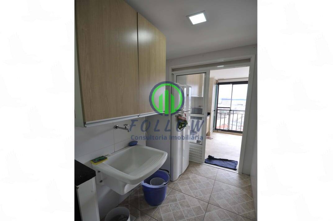 Apartamento à venda com 2 quartos, 77m² - Foto 11