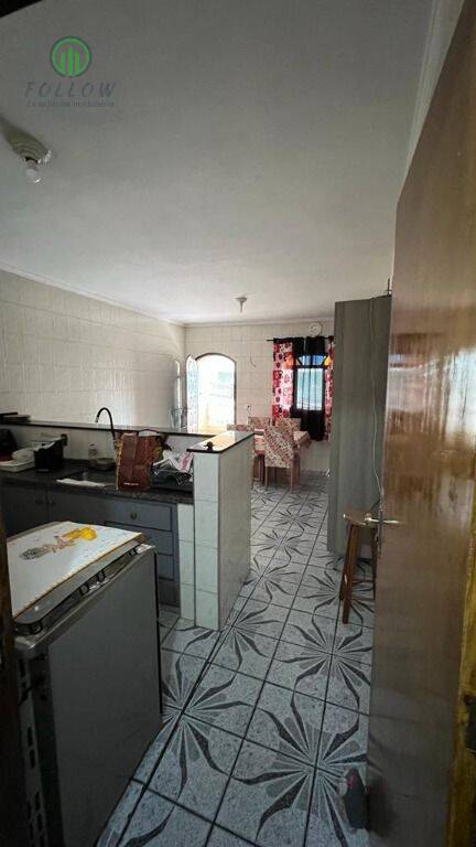 Sobrado à venda com 3 quartos, 236m² - Foto 19