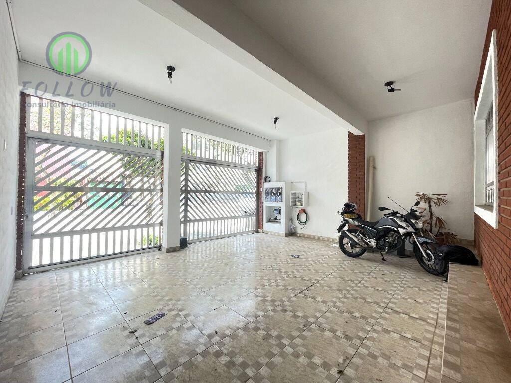 Sobrado à venda com 7 quartos, 222m² - Foto 3