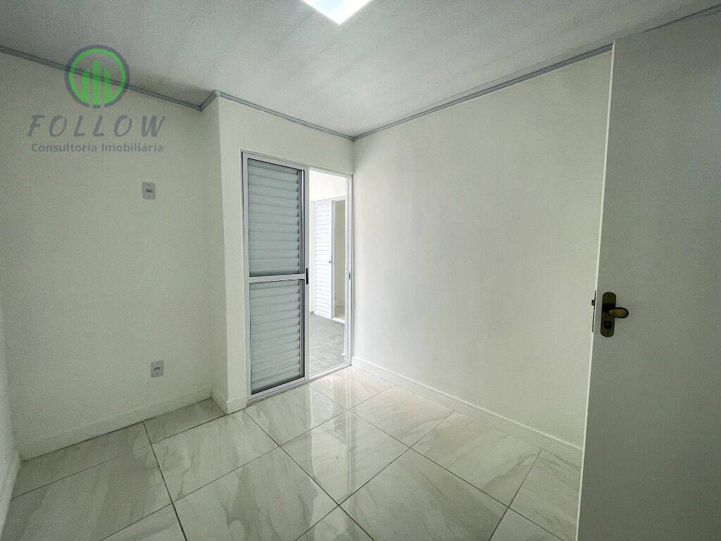 Sobrado à venda com 7 quartos, 222m² - Foto 25