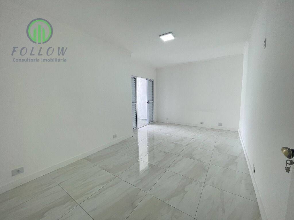 Sobrado à venda com 7 quartos, 222m² - Foto 30