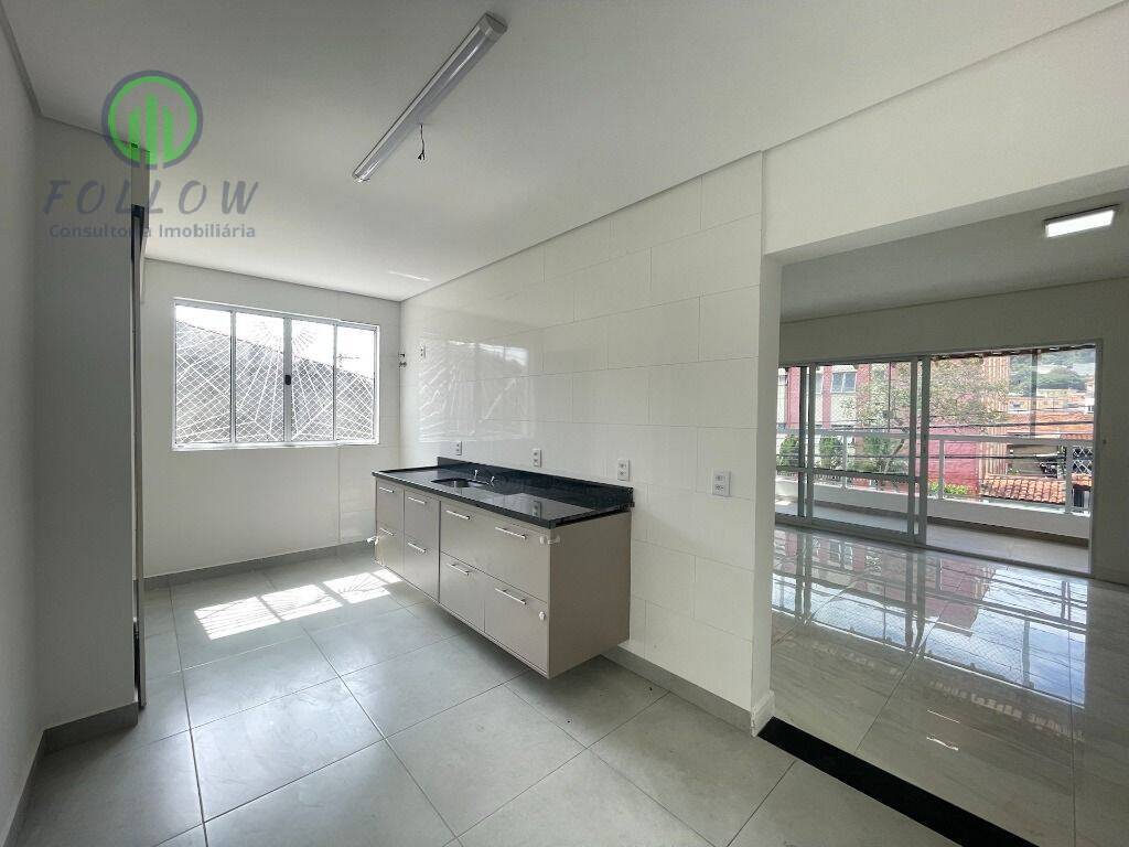 Sobrado à venda com 7 quartos, 222m² - Foto 34