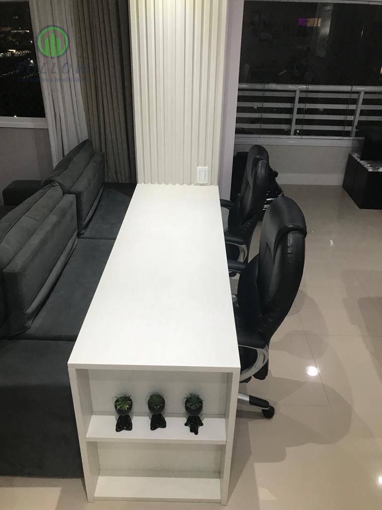 Apartamento à venda com 2 quartos, 81m² - Foto 6