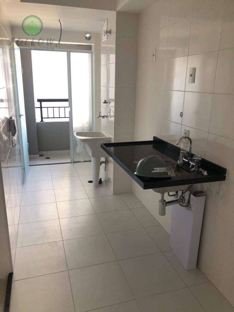 Apartamento à venda com 2 quartos, 72m² - Foto 18