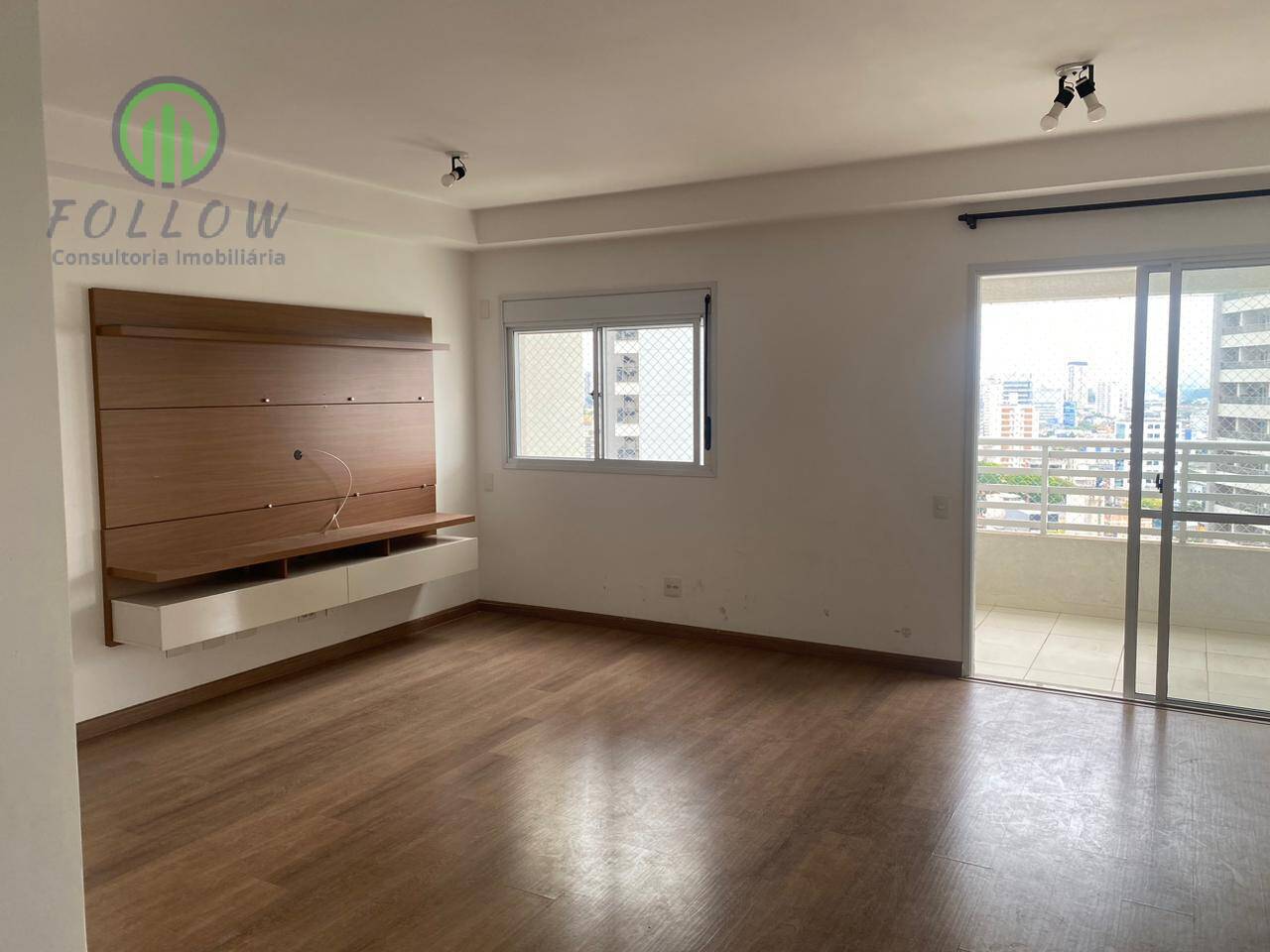 Apartamento à venda com 3 quartos, 84m² - Foto 1