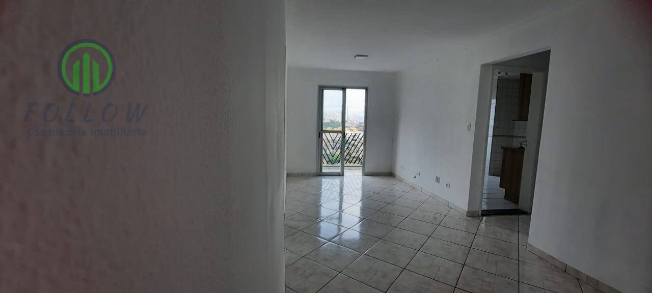 Apartamento à venda com 2 quartos, 62m² - Foto 1