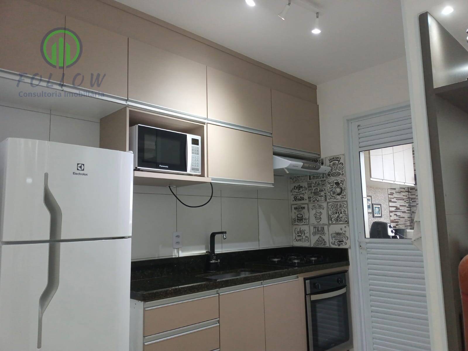 Apartamento à venda com 2 quartos, 56m² - Foto 15