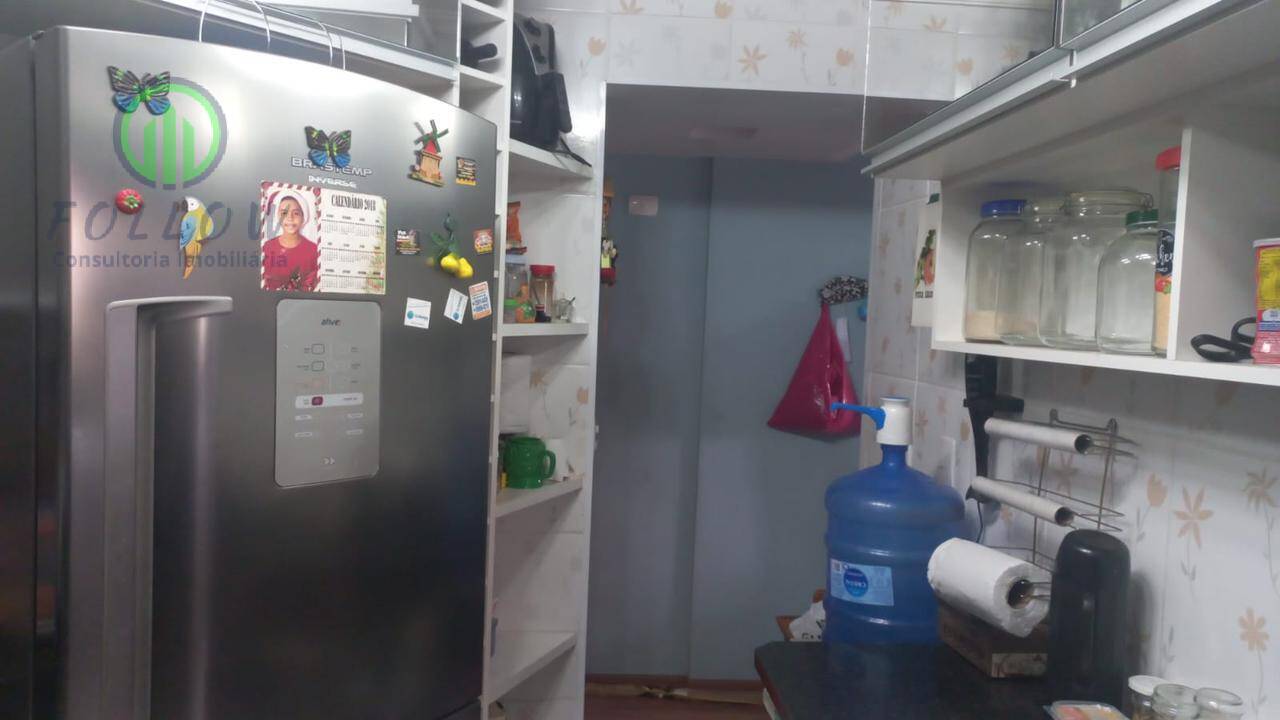 Apartamento à venda com 2 quartos, 54m² - Foto 11