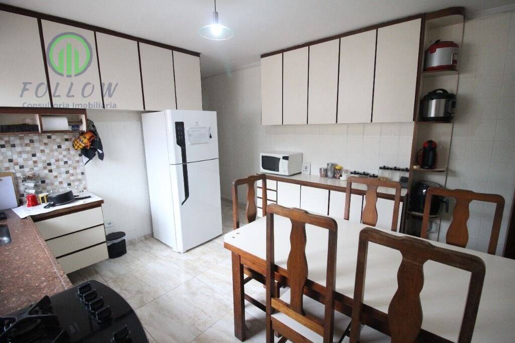 Casa à venda com 2 quartos, 155m² - Foto 10