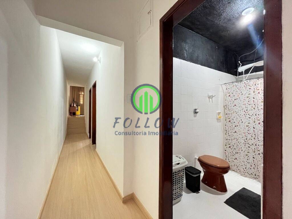 Casa à venda com 5 quartos, 260m² - Foto 13