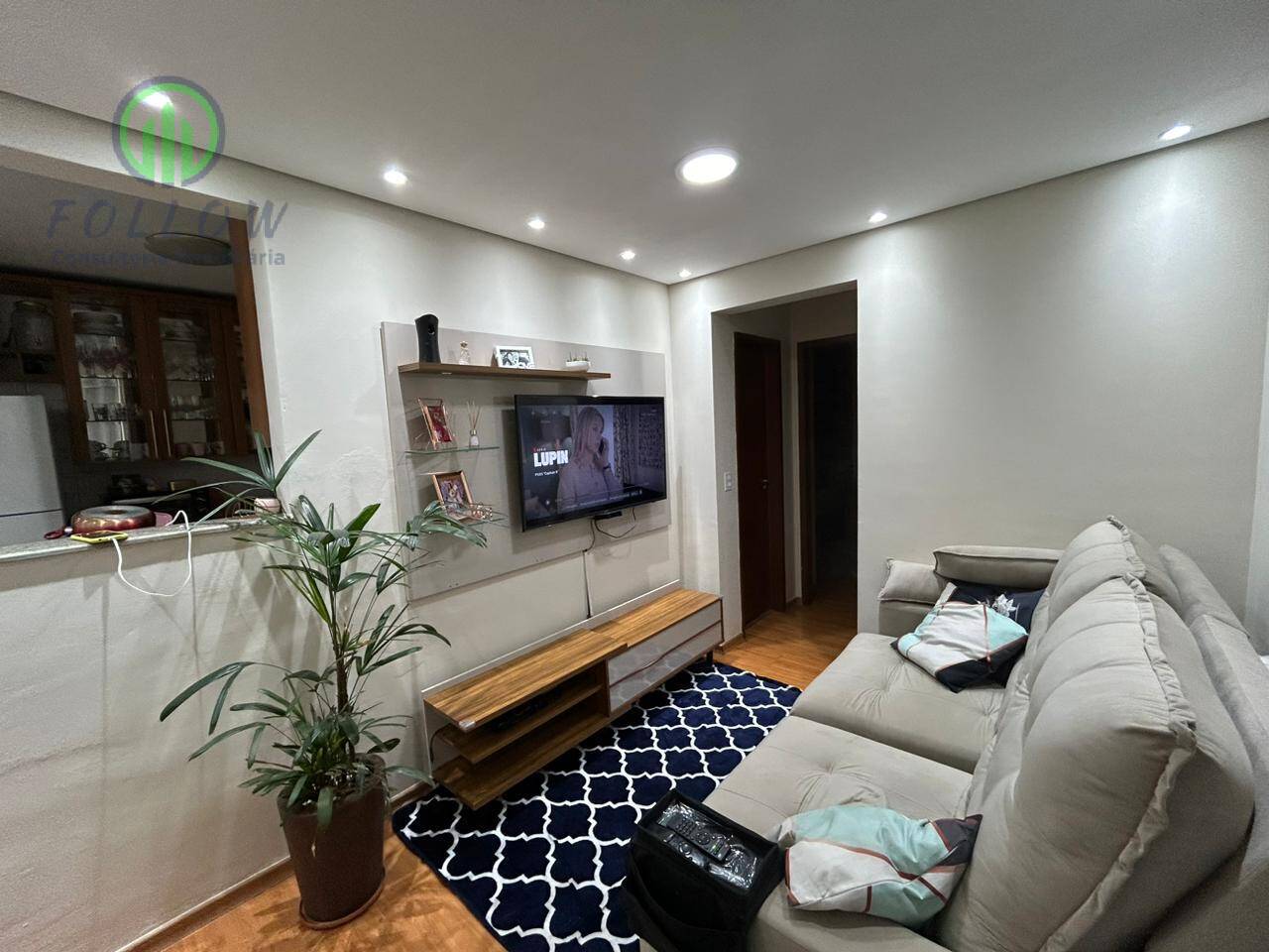 Apartamento à venda com 2 quartos, 63m² - Foto 1