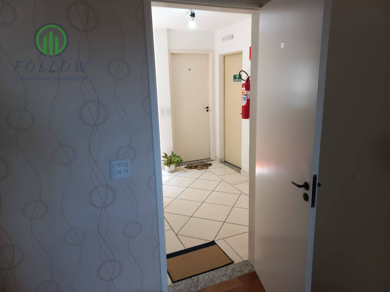 Apartamento à venda com 2 quartos, 44m² - Foto 10