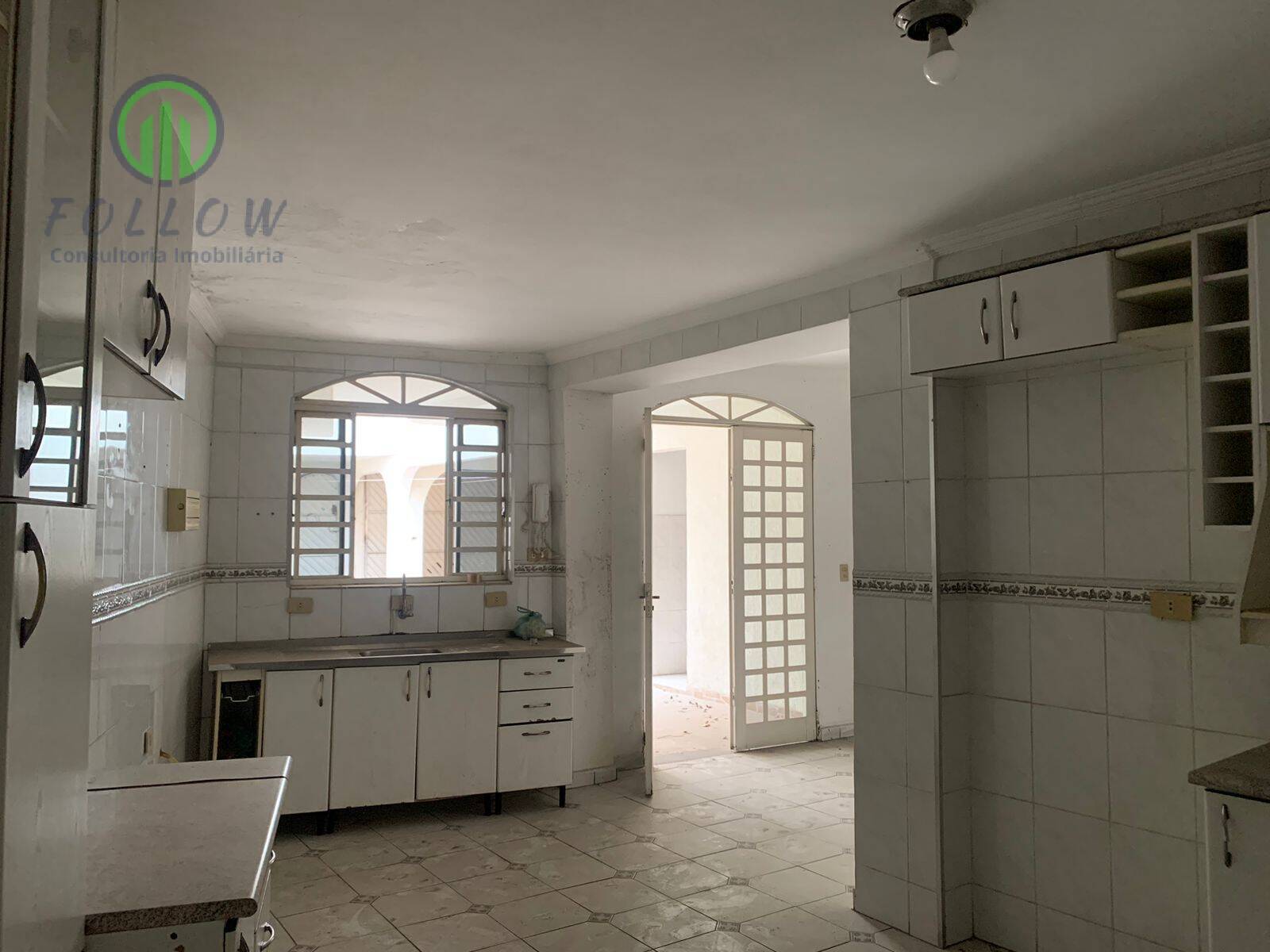 Casa à venda com 2 quartos, 120m² - Foto 35