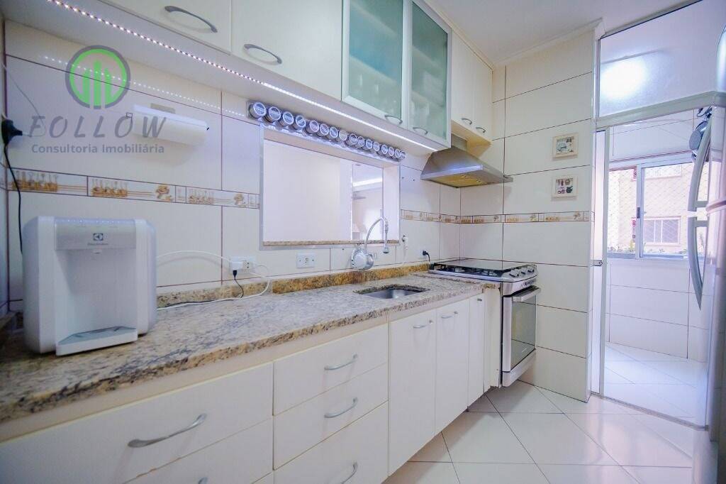 Apartamento à venda com 3 quartos, 74m² - Foto 9