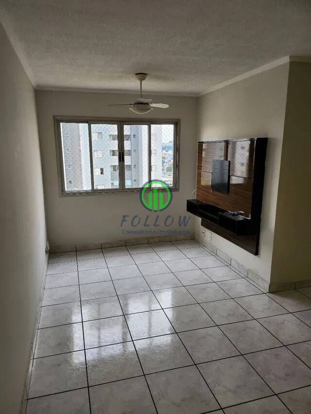 Apartamento à venda com 3 quartos, 67m² - Foto 1