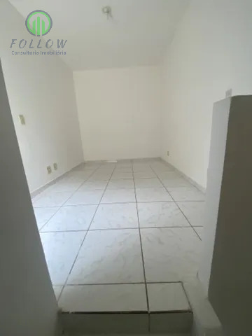 Apartamento à venda com 3 quartos, 90m² - Foto 4