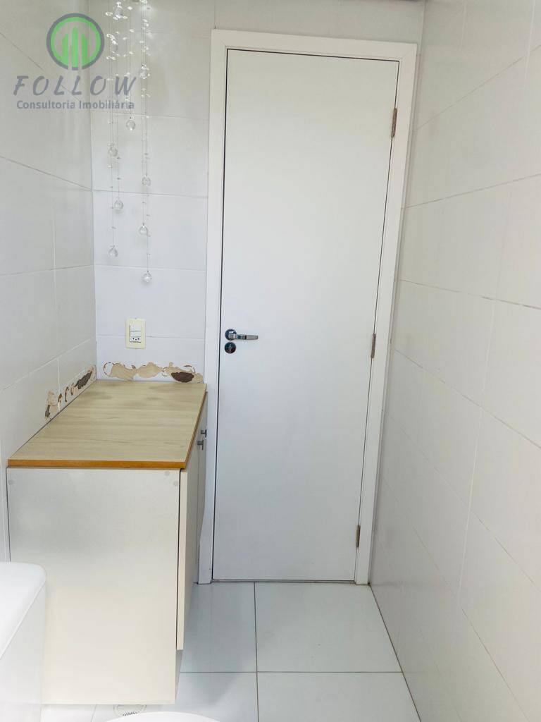 Apartamento à venda com 2 quartos, 55m² - Foto 15