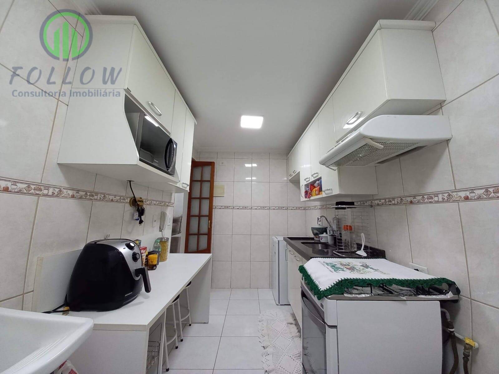 Apartamento à venda com 2 quartos, 57m² - Foto 10