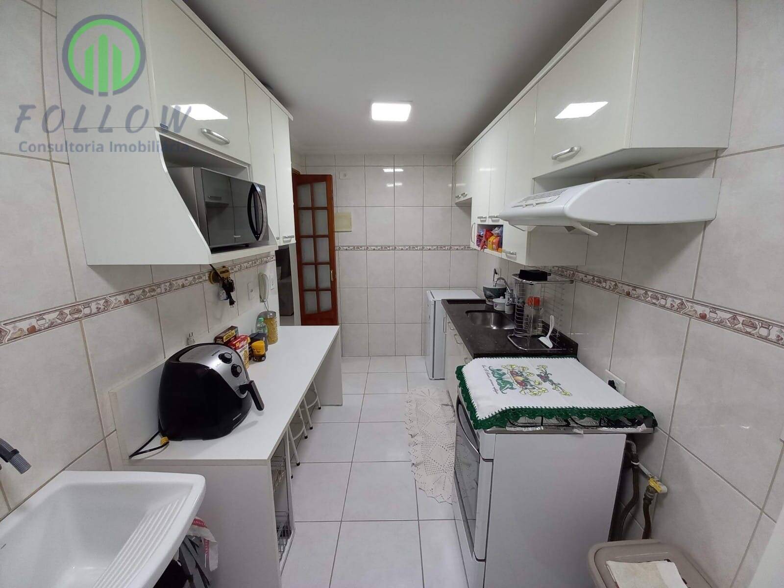 Apartamento à venda com 2 quartos, 57m² - Foto 27