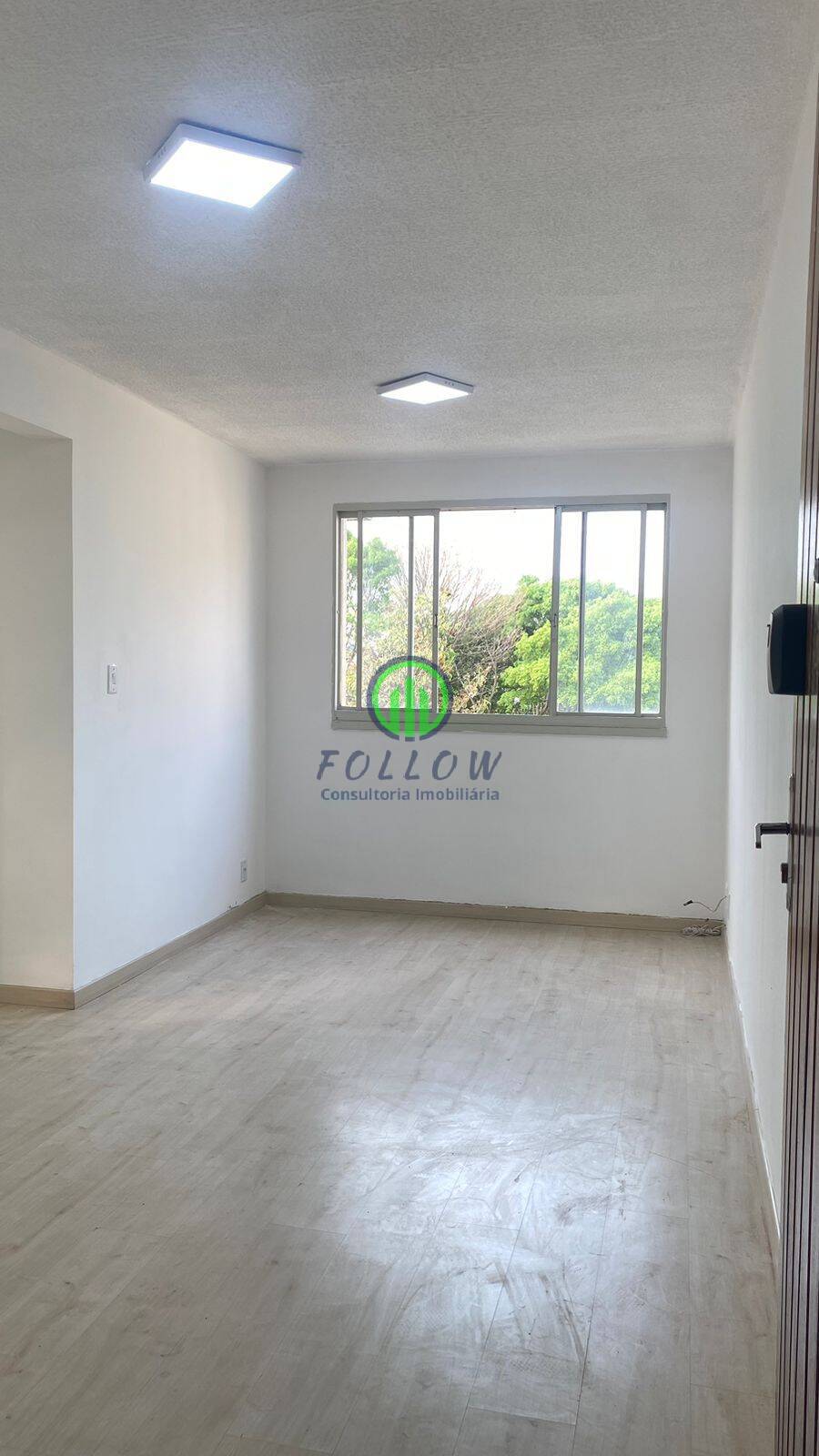 Apartamento à venda com 2 quartos, 46m² - Foto 3