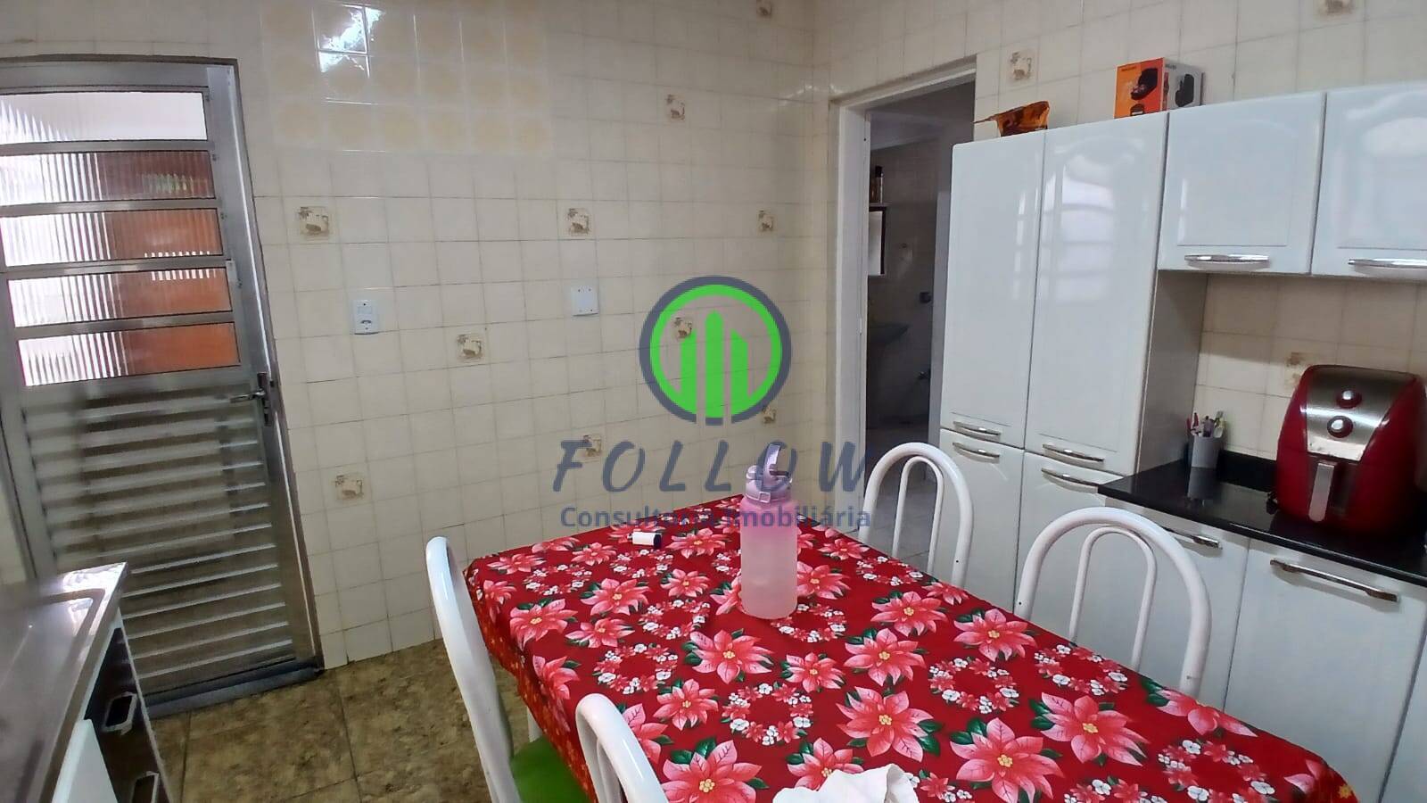 Apartamento à venda com 3 quartos, 105m² - Foto 5