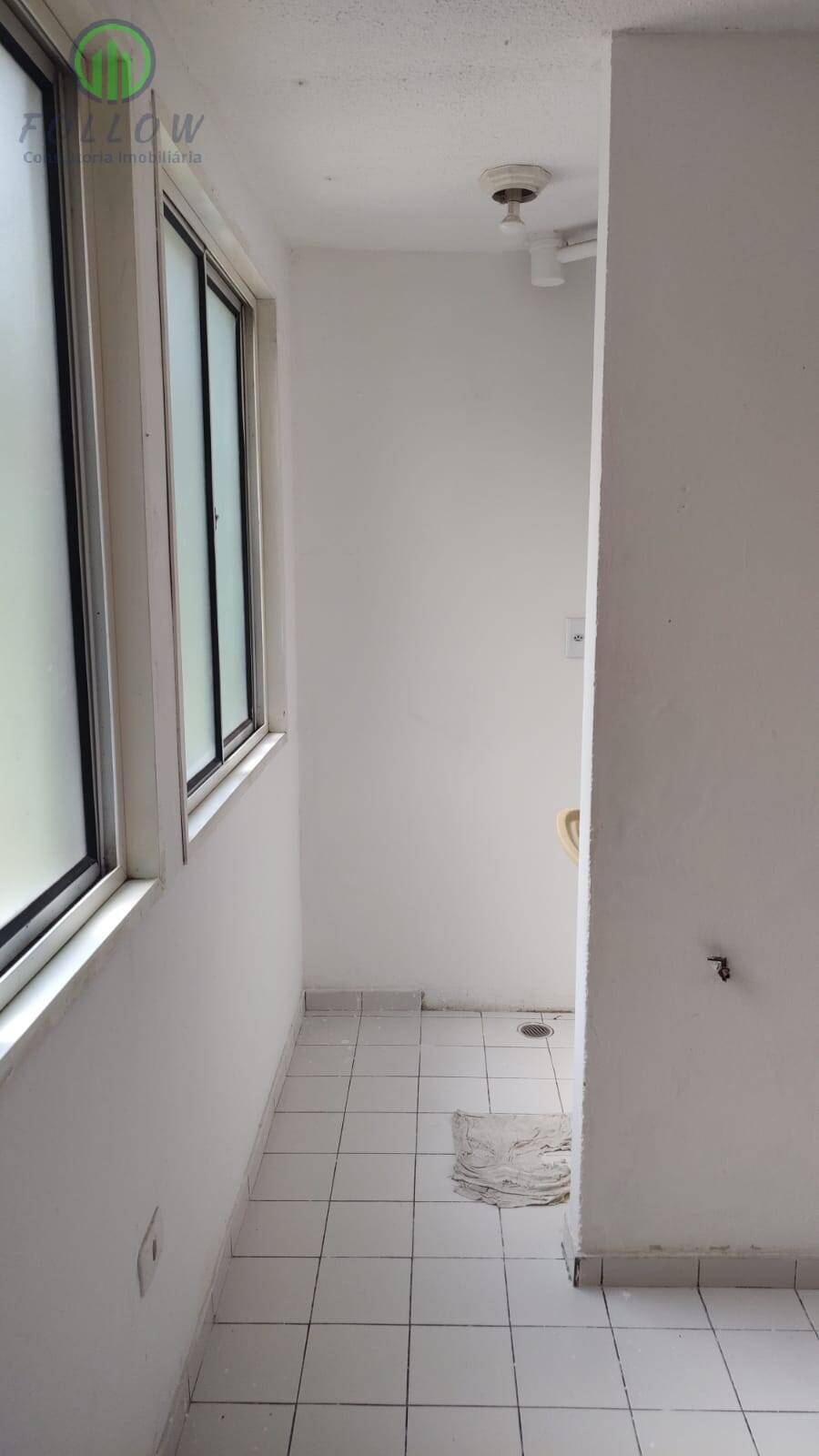 Apartamento à venda com 2 quartos, 42m² - Foto 6