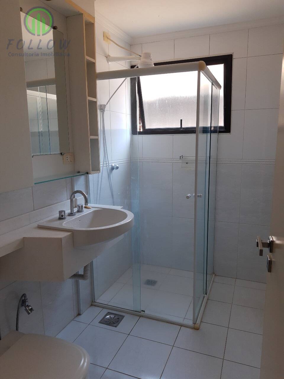 Apartamento à venda com 2 quartos, 66m² - Foto 13