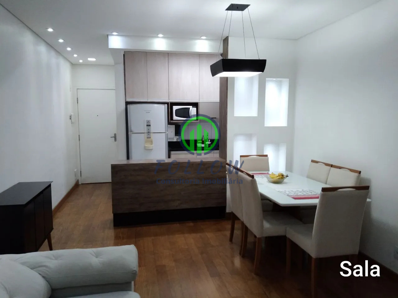 Apartamento à venda com 3 quartos, 75m² - Foto 2