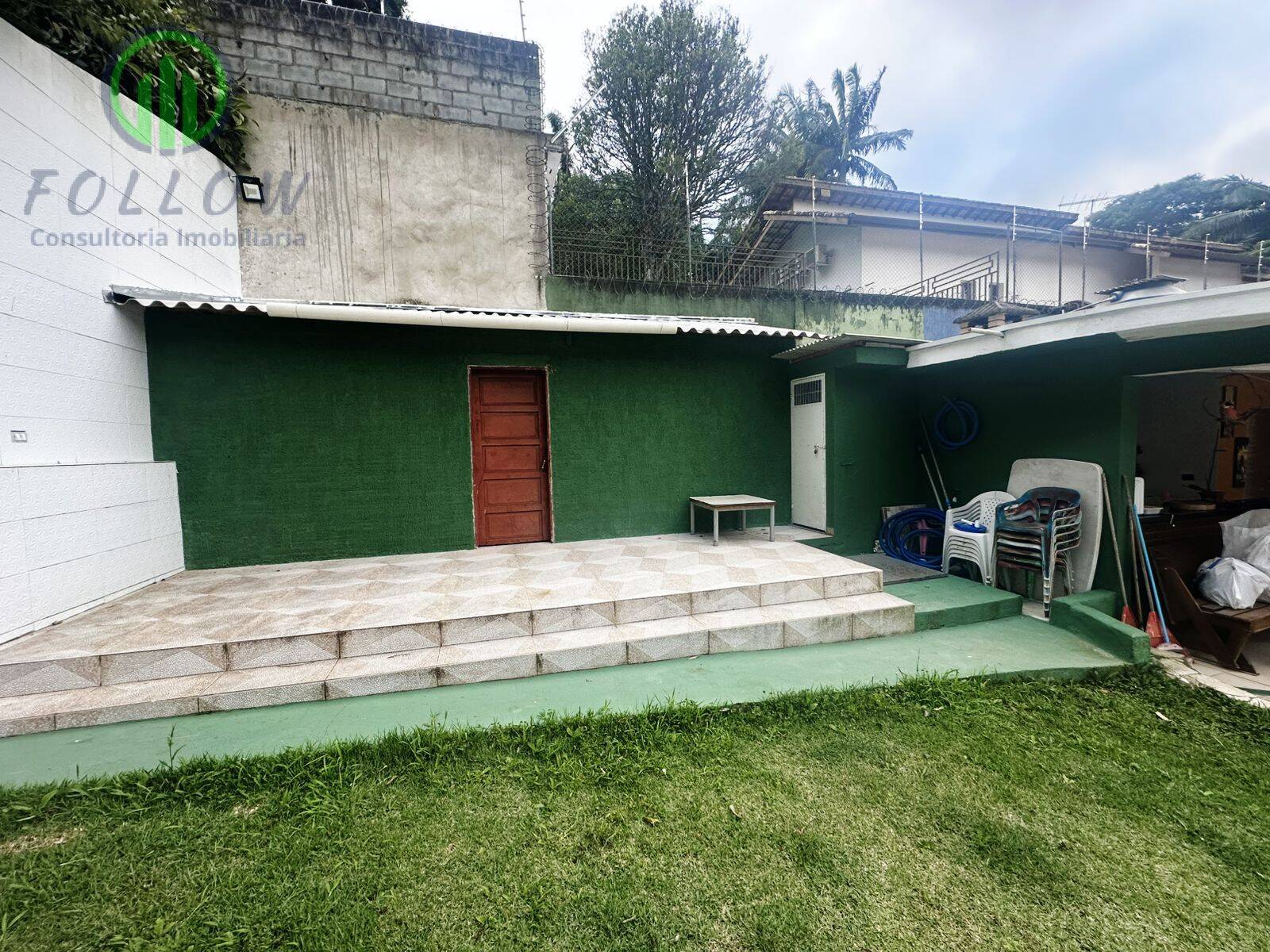 Casa de Condomínio à venda e aluguel com 3 quartos, 380m² - Foto 22