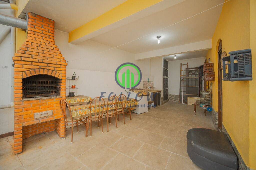 Casa à venda com 5 quartos, 234m² - Foto 38