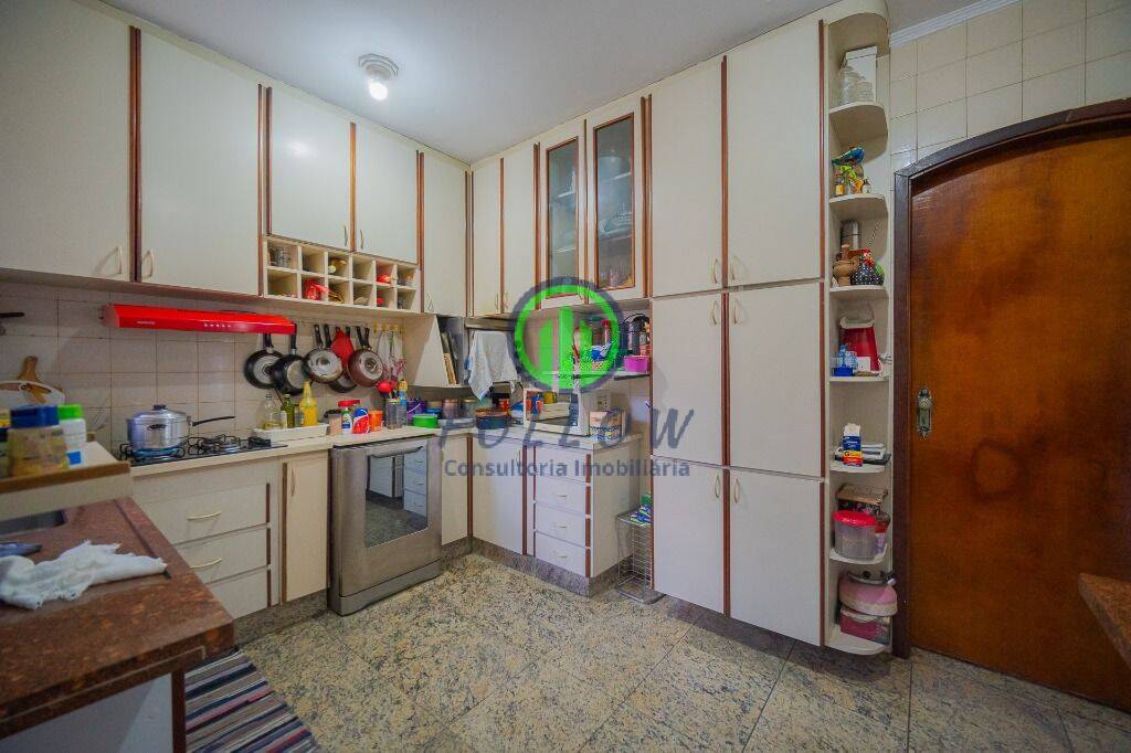 Casa à venda com 4 quartos, 224m² - Foto 12