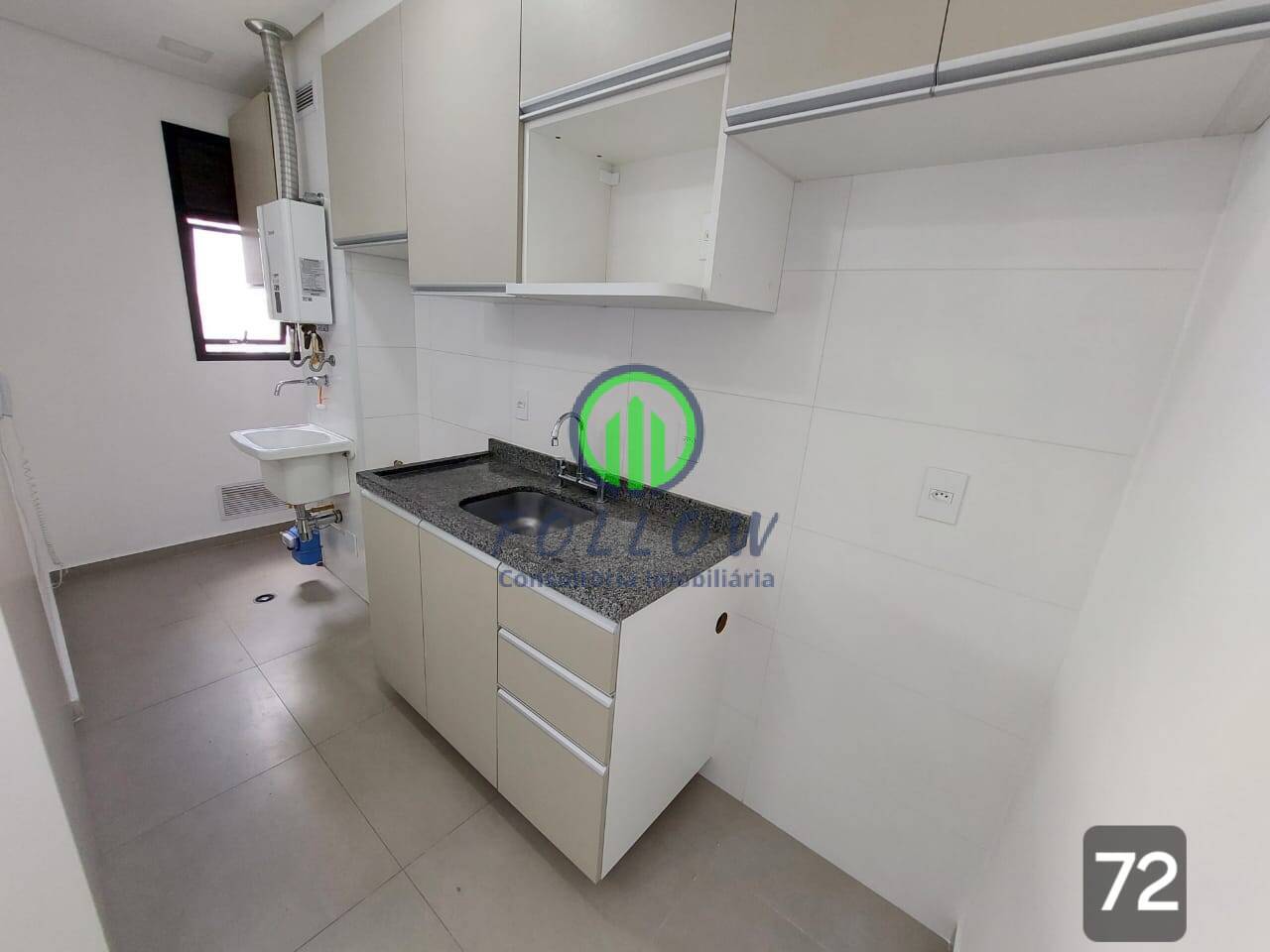 Apartamento à venda com 2 quartos, 56m² - Foto 3