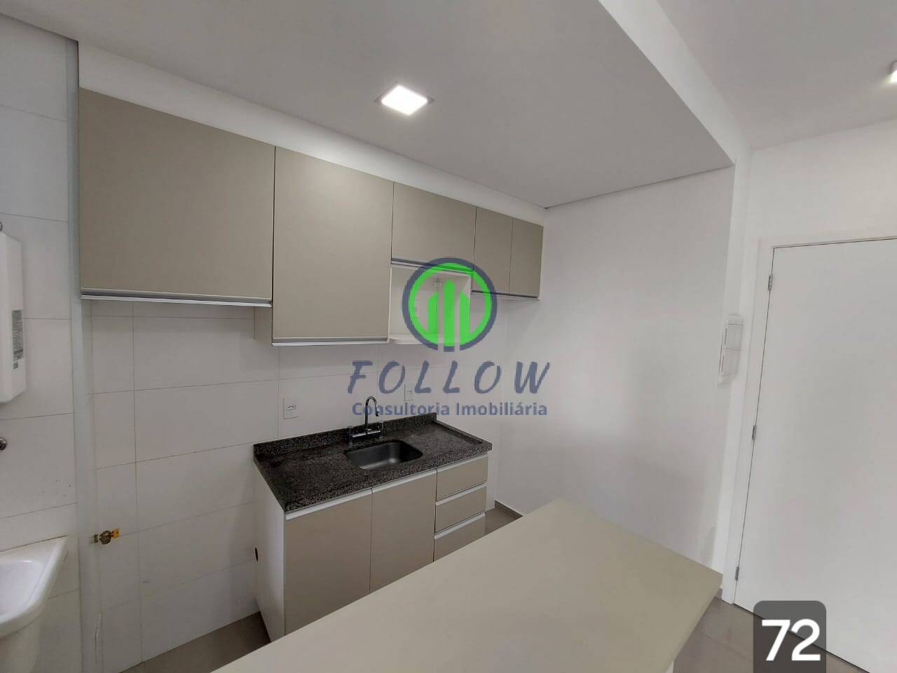 Apartamento à venda com 2 quartos, 56m² - Foto 6