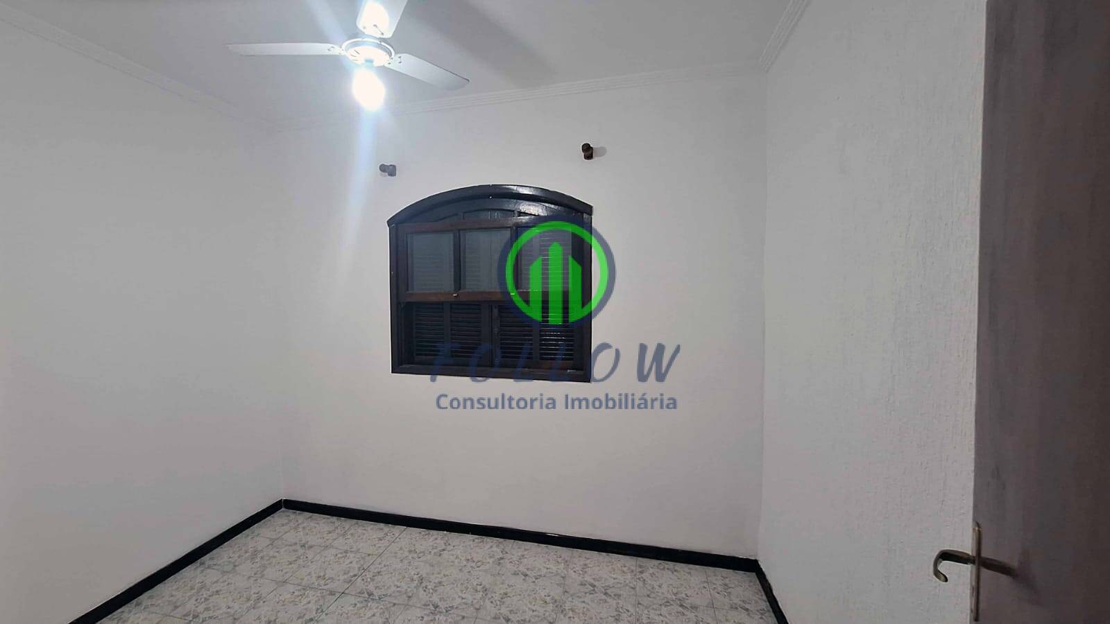 Sobrado à venda com 3 quartos, 252m² - Foto 18